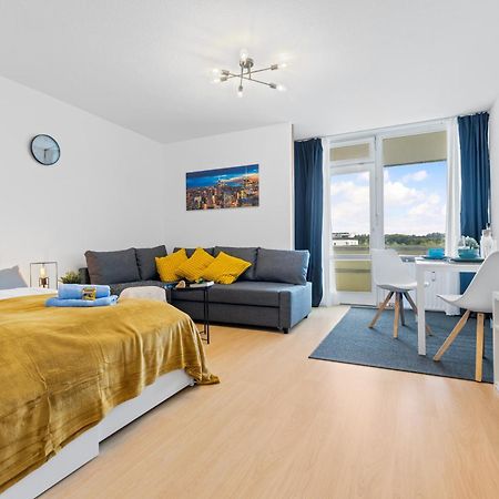 Sonniges City-Apartment Mit Suedbalkon Und Parklatz Neusass Eksteriør bilde
