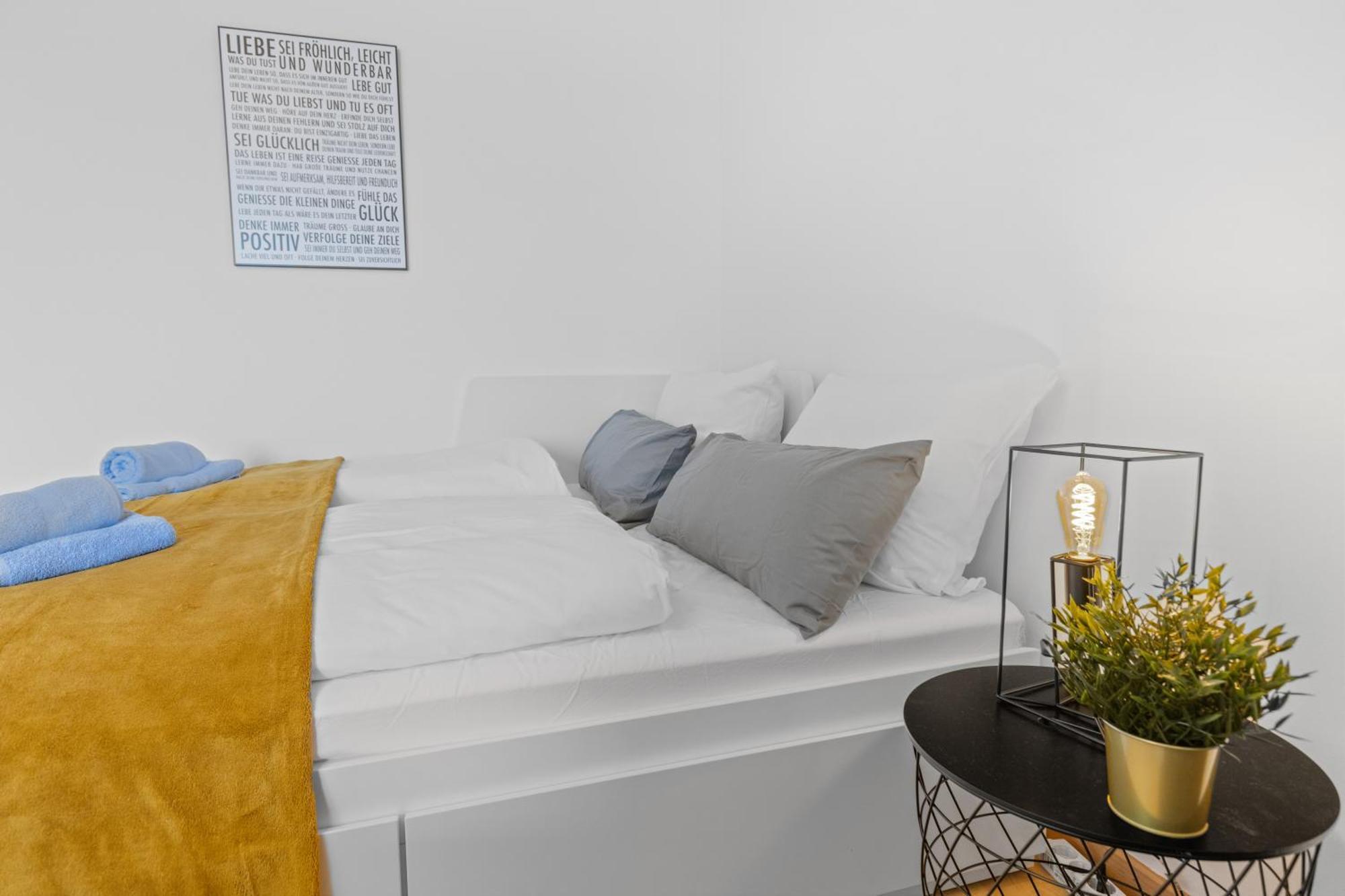 Sonniges City-Apartment Mit Suedbalkon Und Parklatz Neusass Eksteriør bilde