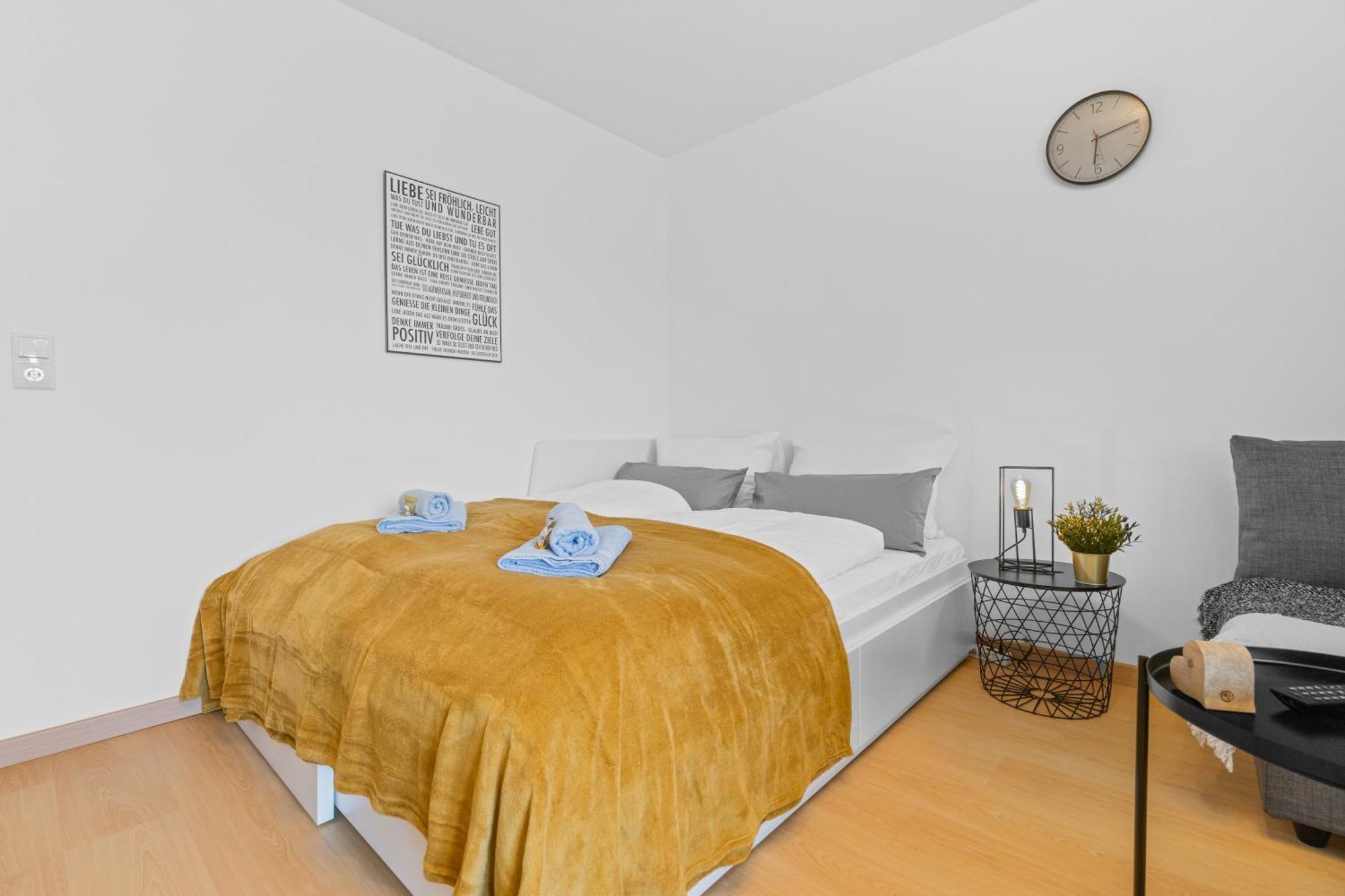 Sonniges City-Apartment Mit Suedbalkon Und Parklatz Neusass Eksteriør bilde