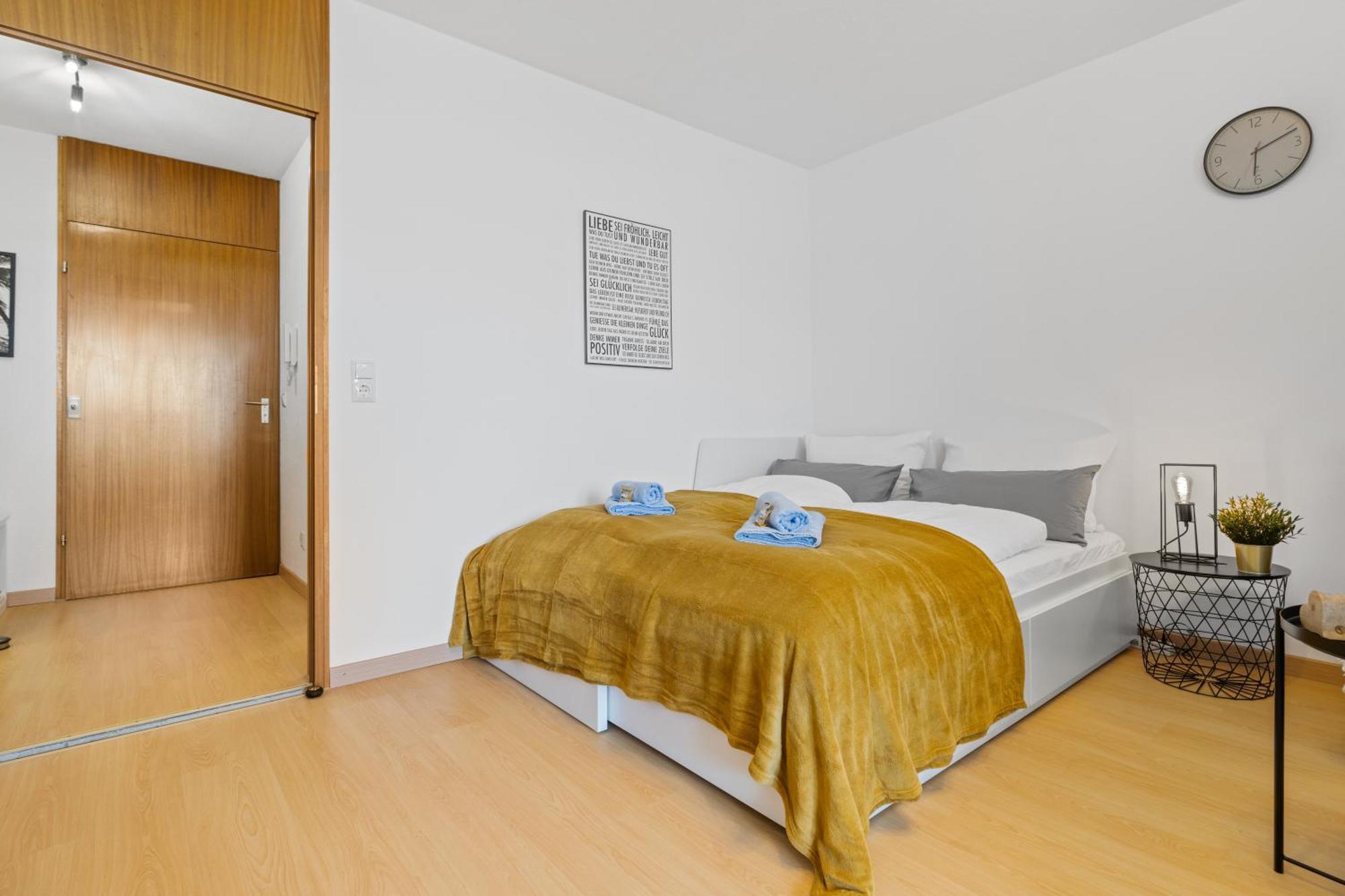 Sonniges City-Apartment Mit Suedbalkon Und Parklatz Neusass Eksteriør bilde